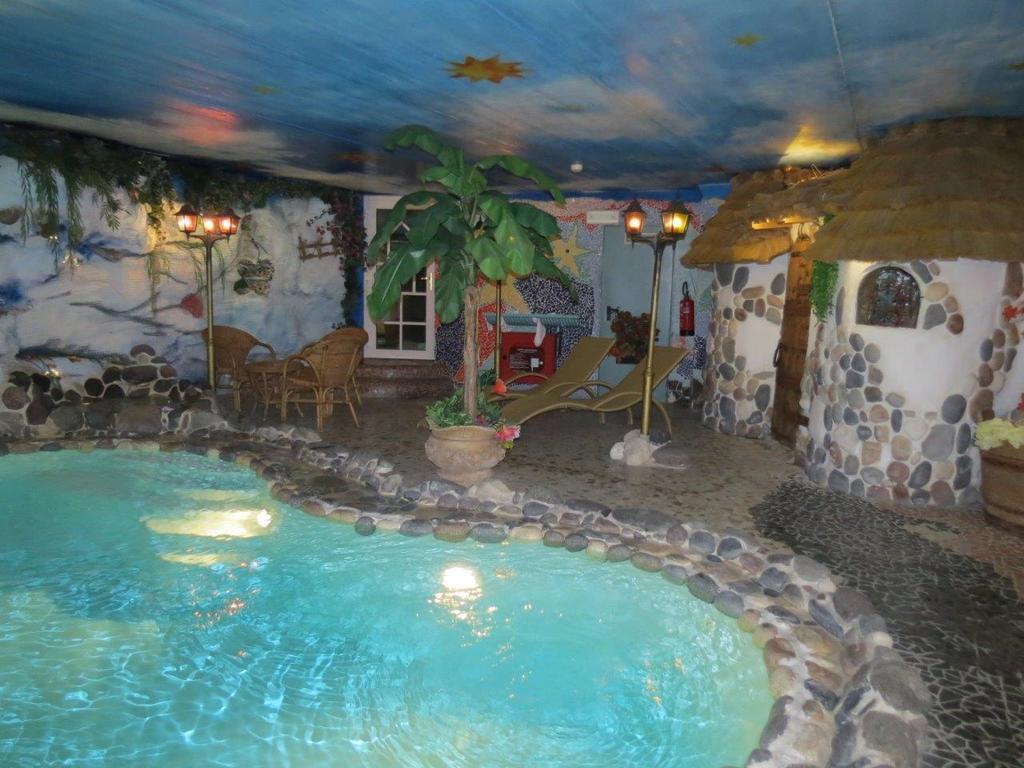 Hotel Ancora Castello-Molina di Fiemme Екстериор снимка