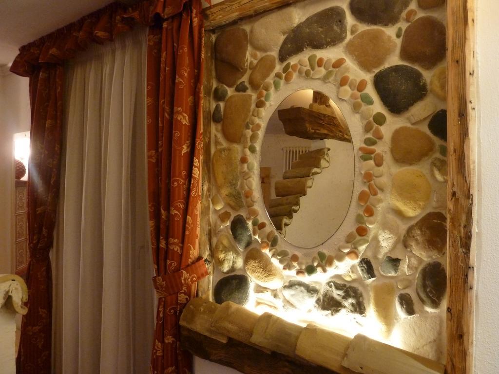 Hotel Ancora Castello-Molina di Fiemme Стая снимка