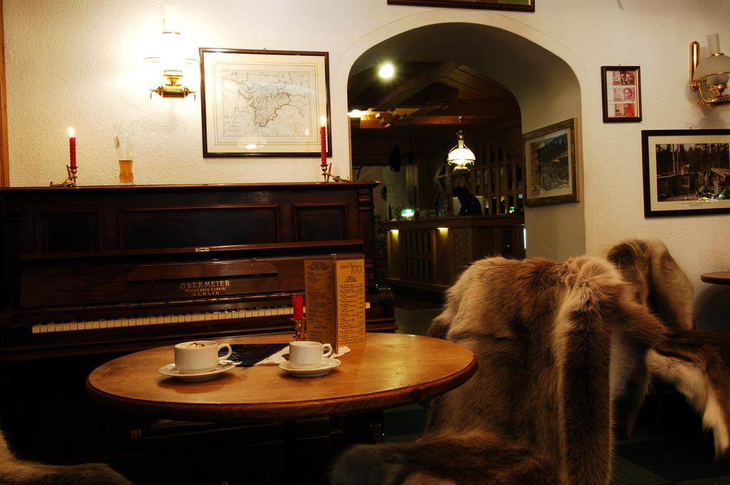 Hotel Ancora Castello-Molina di Fiemme Екстериор снимка