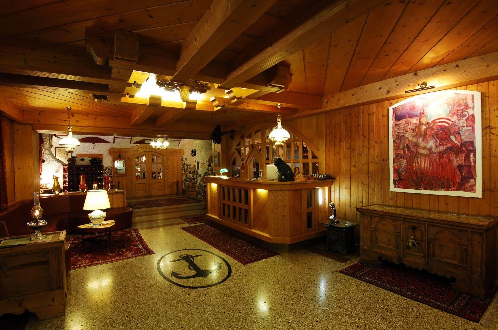 Hotel Ancora Castello-Molina di Fiemme Екстериор снимка
