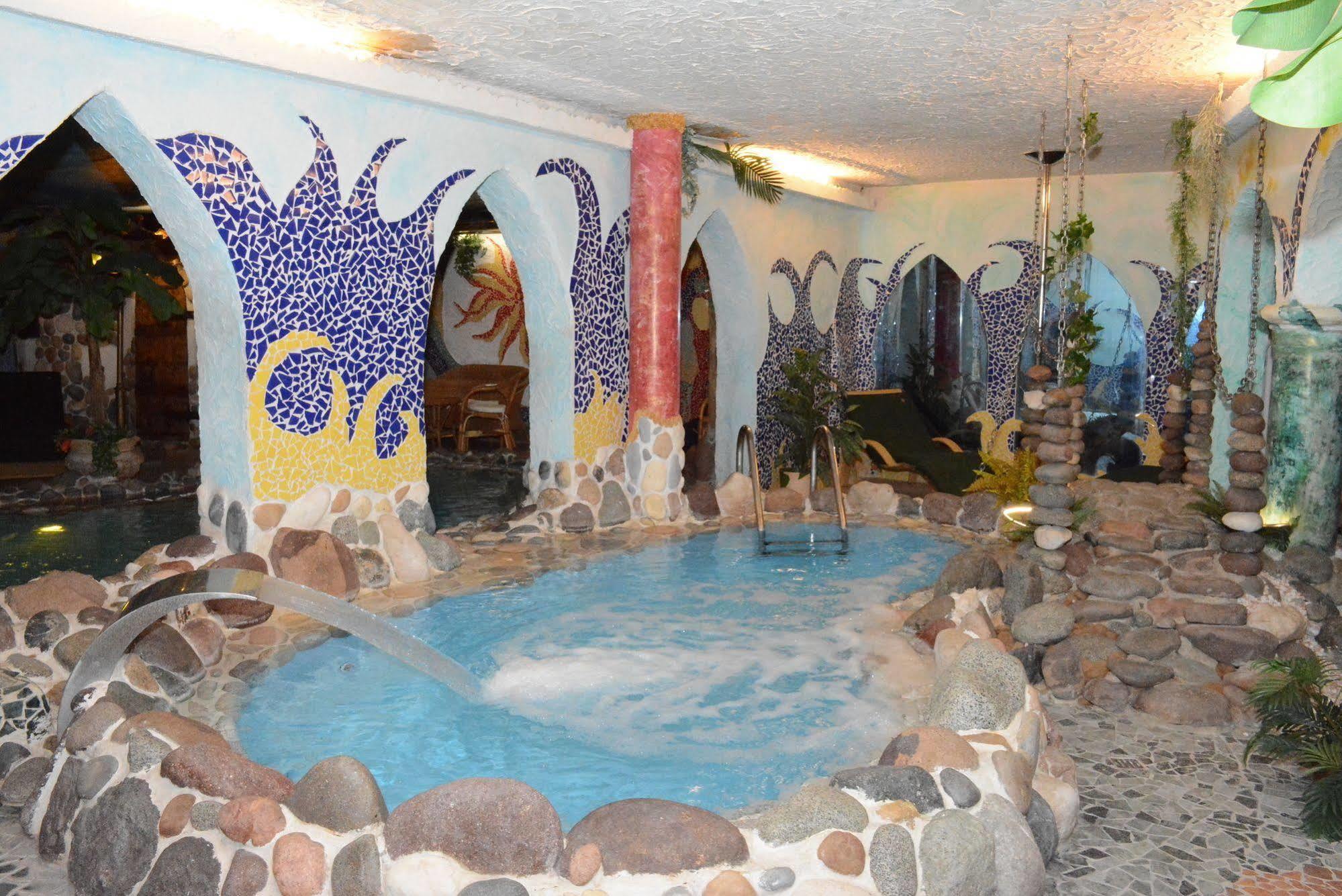 Hotel Ancora Castello-Molina di Fiemme Екстериор снимка