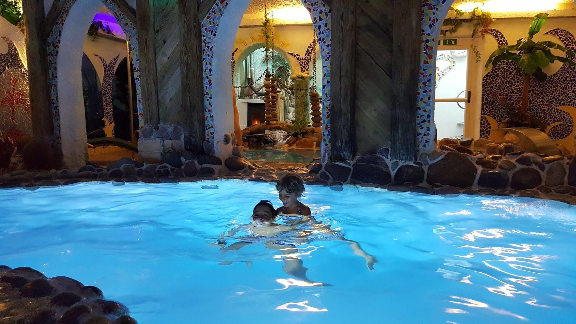 Hotel Ancora Castello-Molina di Fiemme Екстериор снимка